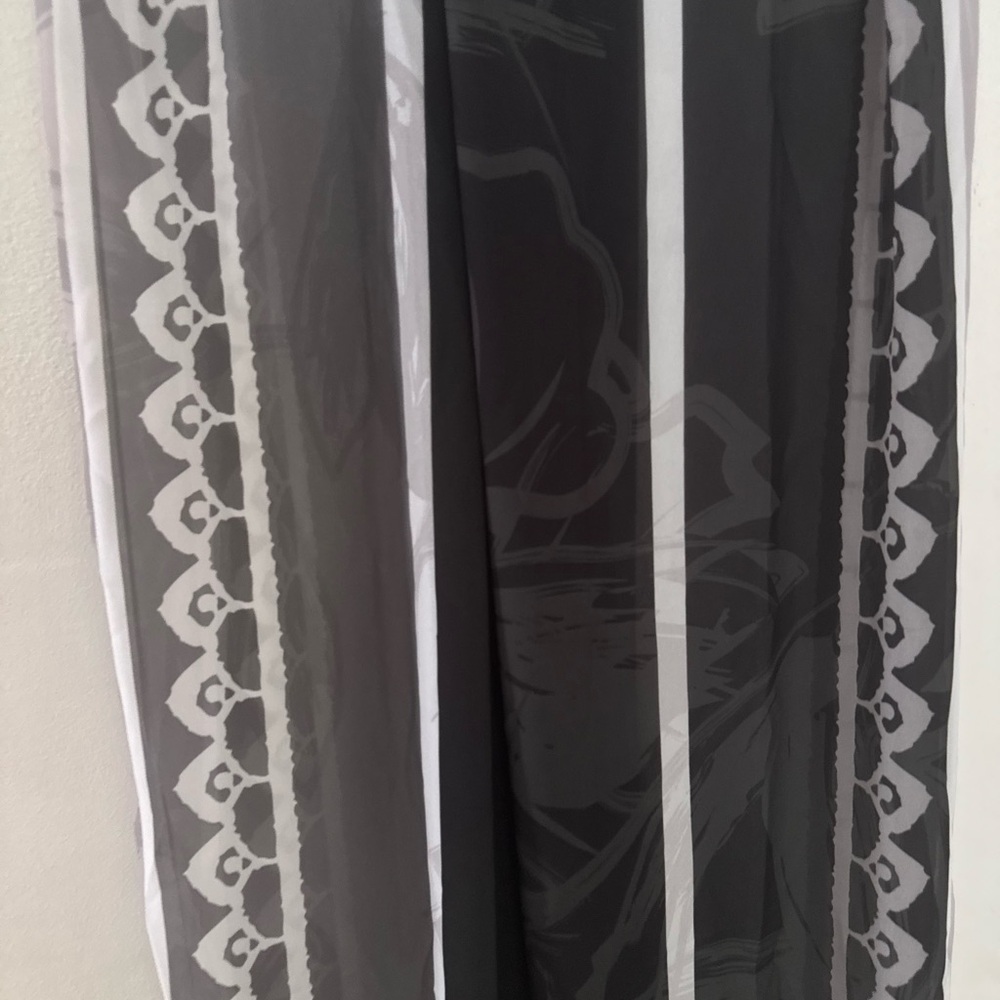 Black and White Hijab